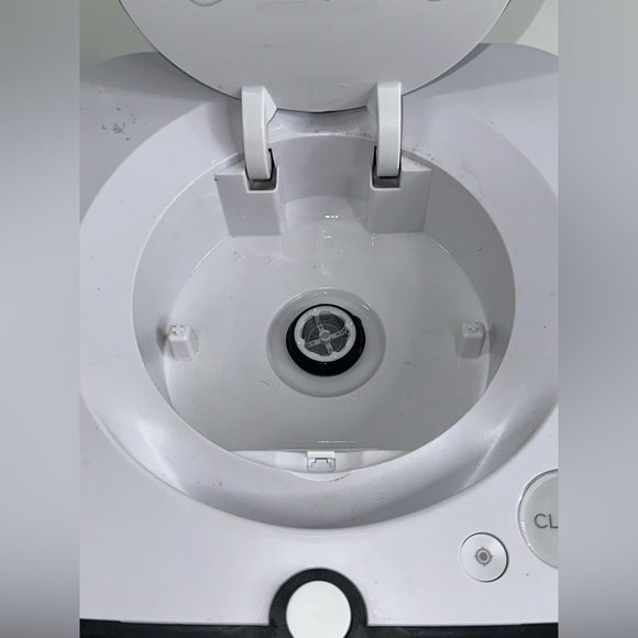 iRobot Braava Jet M6 Wi-Fi Connected Robot Mop Tested Working - Picture 6 of 12